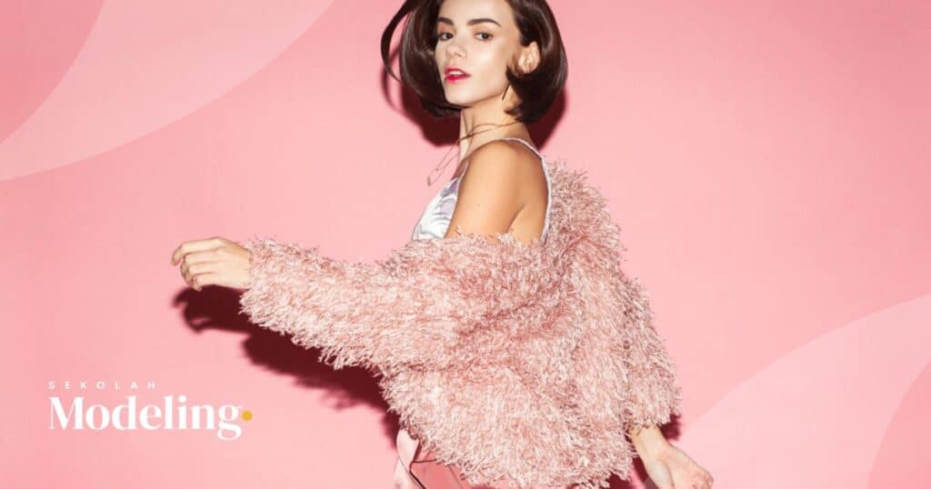 Minimal tinggi model wanita